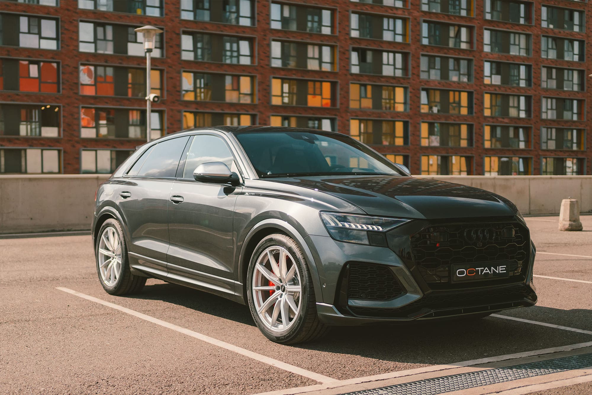 Audi RSQ8