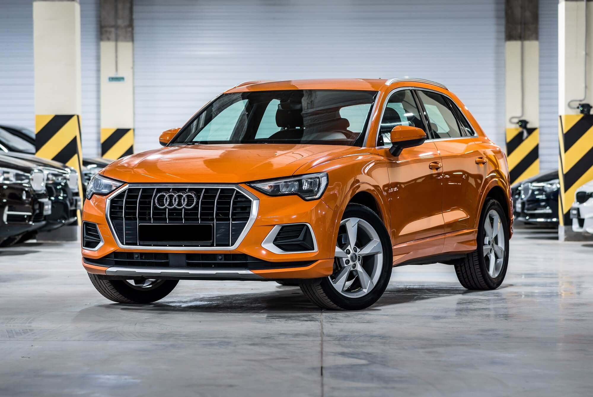 Audi Q3 Orange