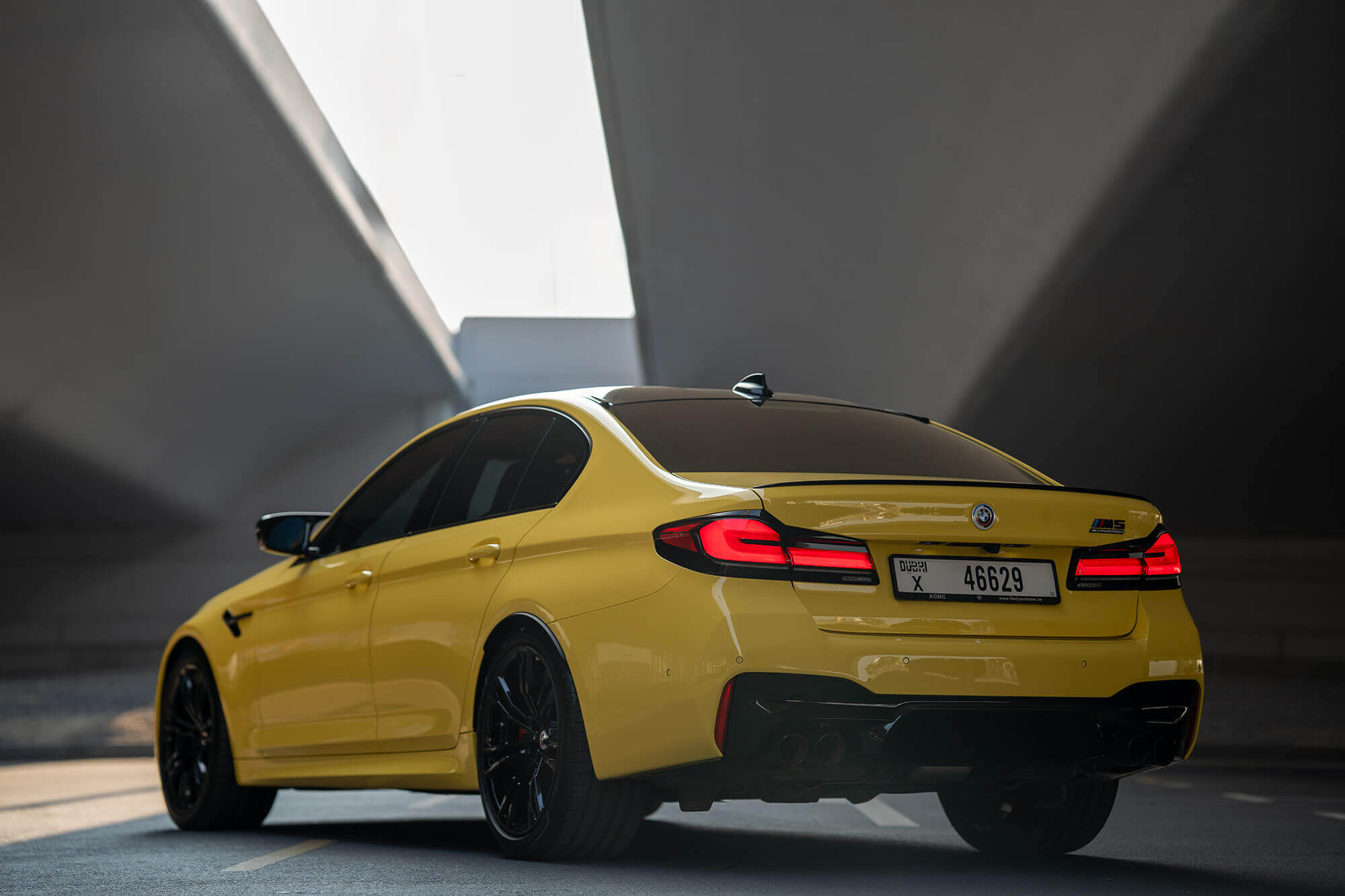 BMW M5 Competition Yellow