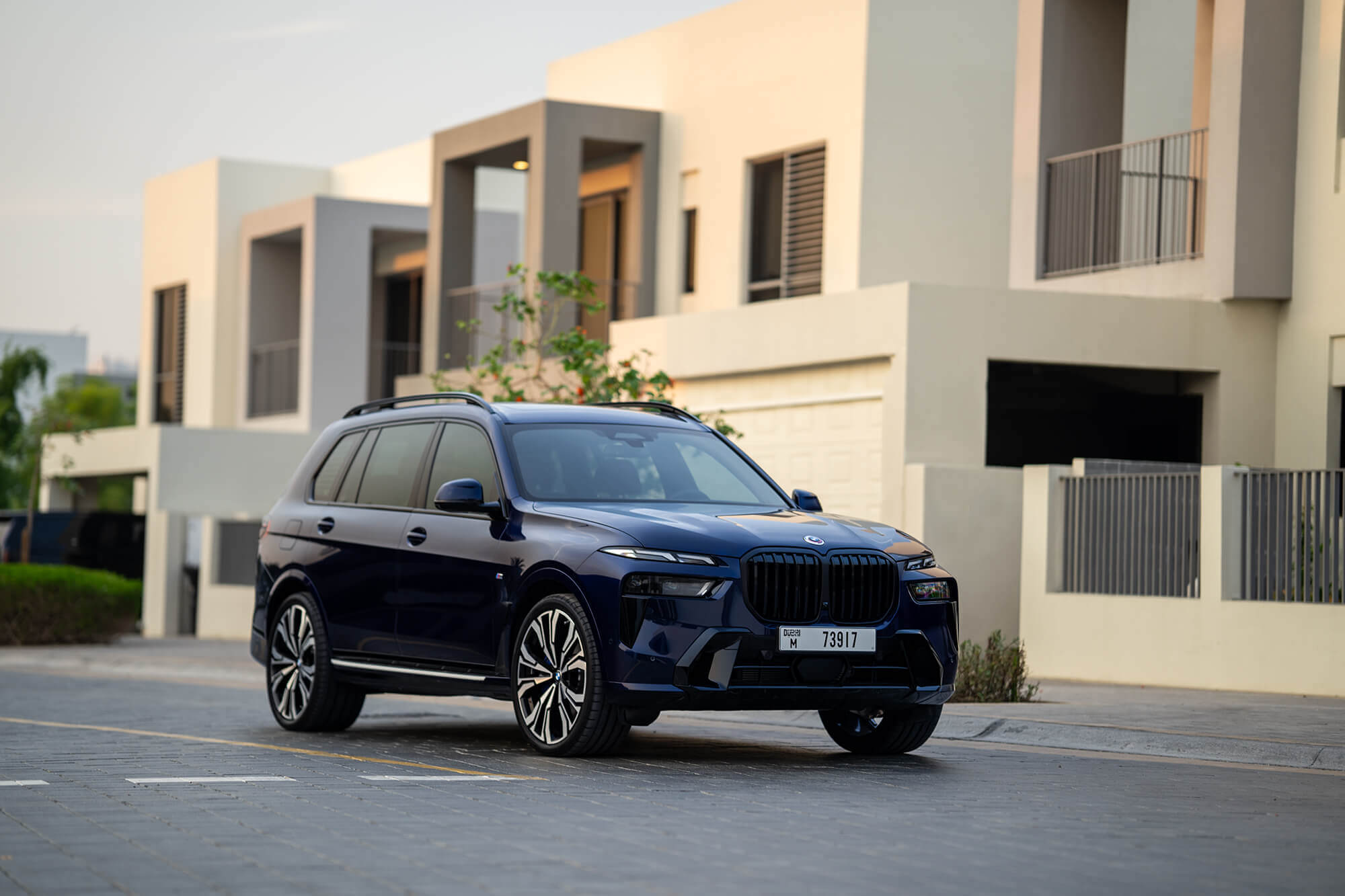 BMW X7 Restyling Dark Blue