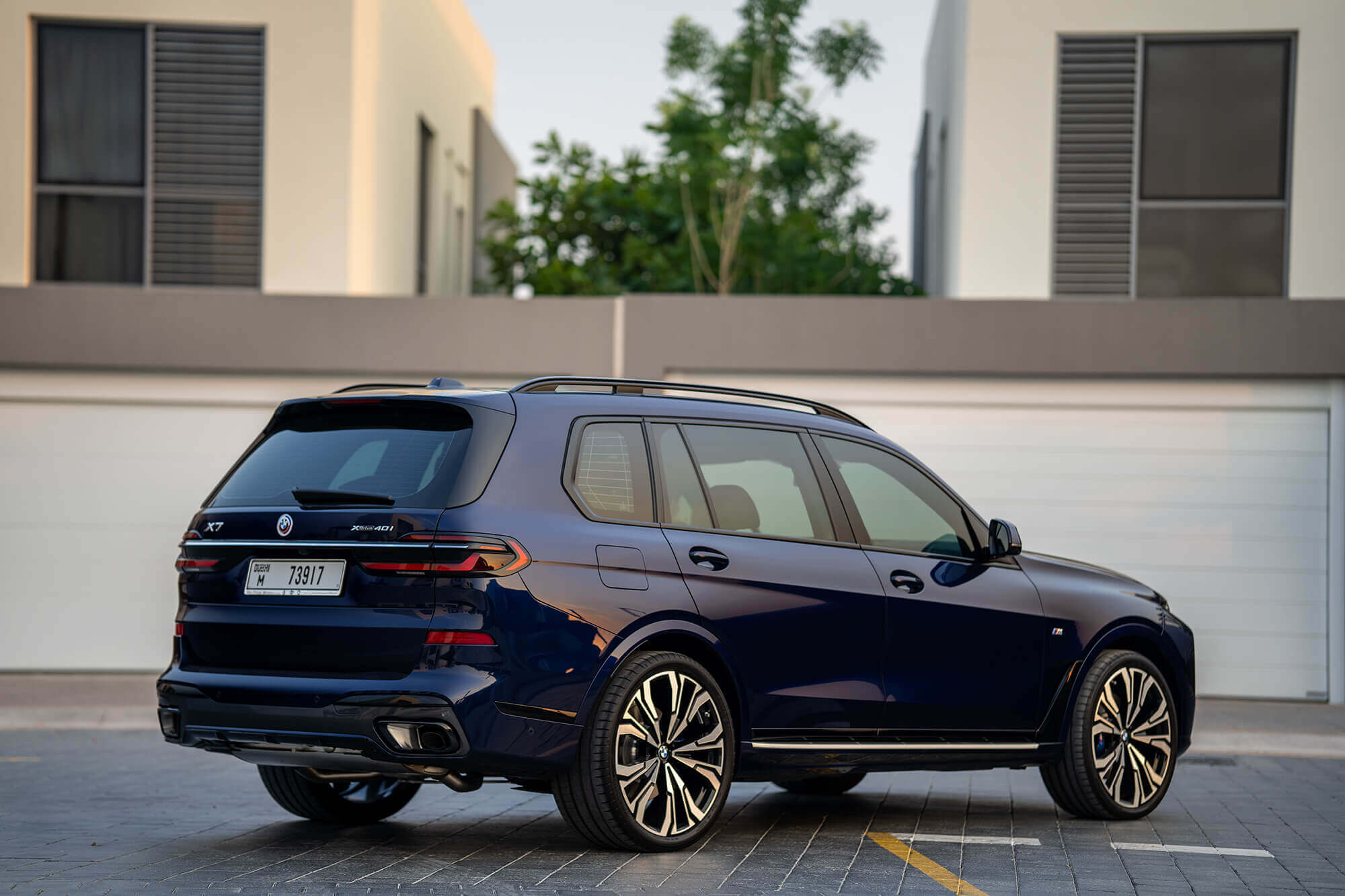 BMW X7 Restyling Dark Blue