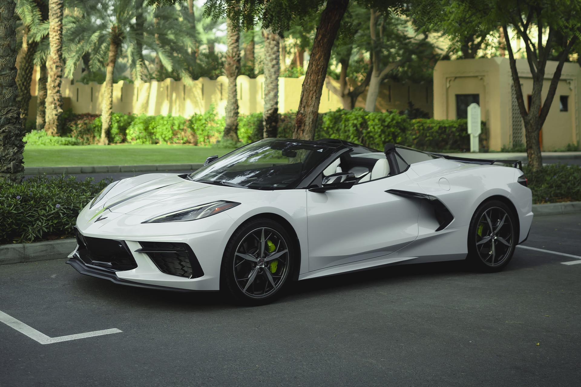 Chevrolet Corvette C8 White