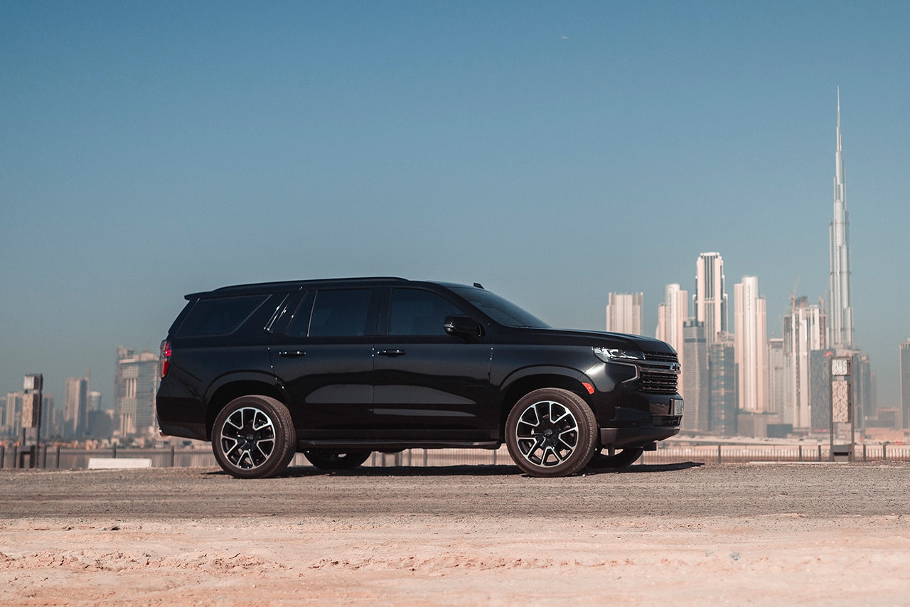 Chevrolet Tahoe Black