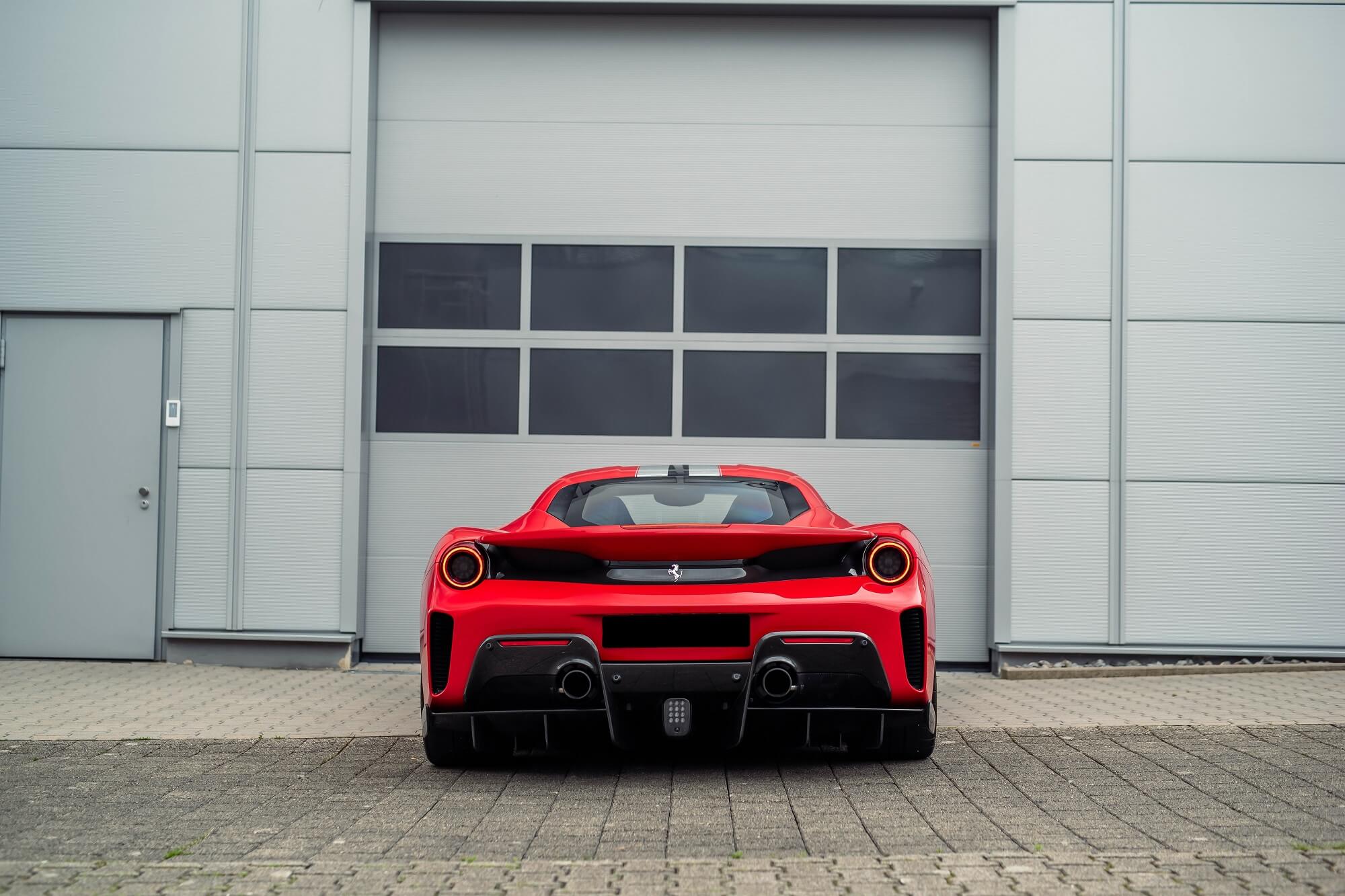 Ferrari 488 pista Red