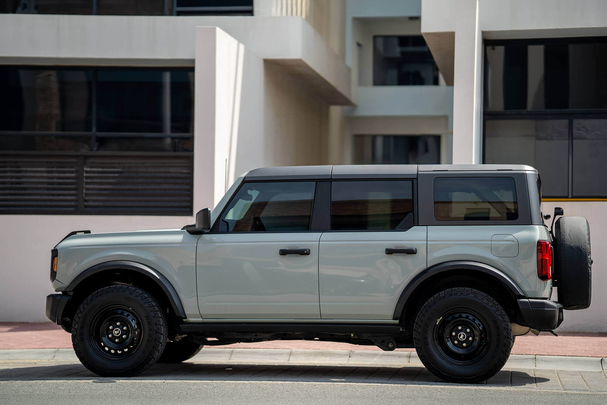 Ford Bronco Grey