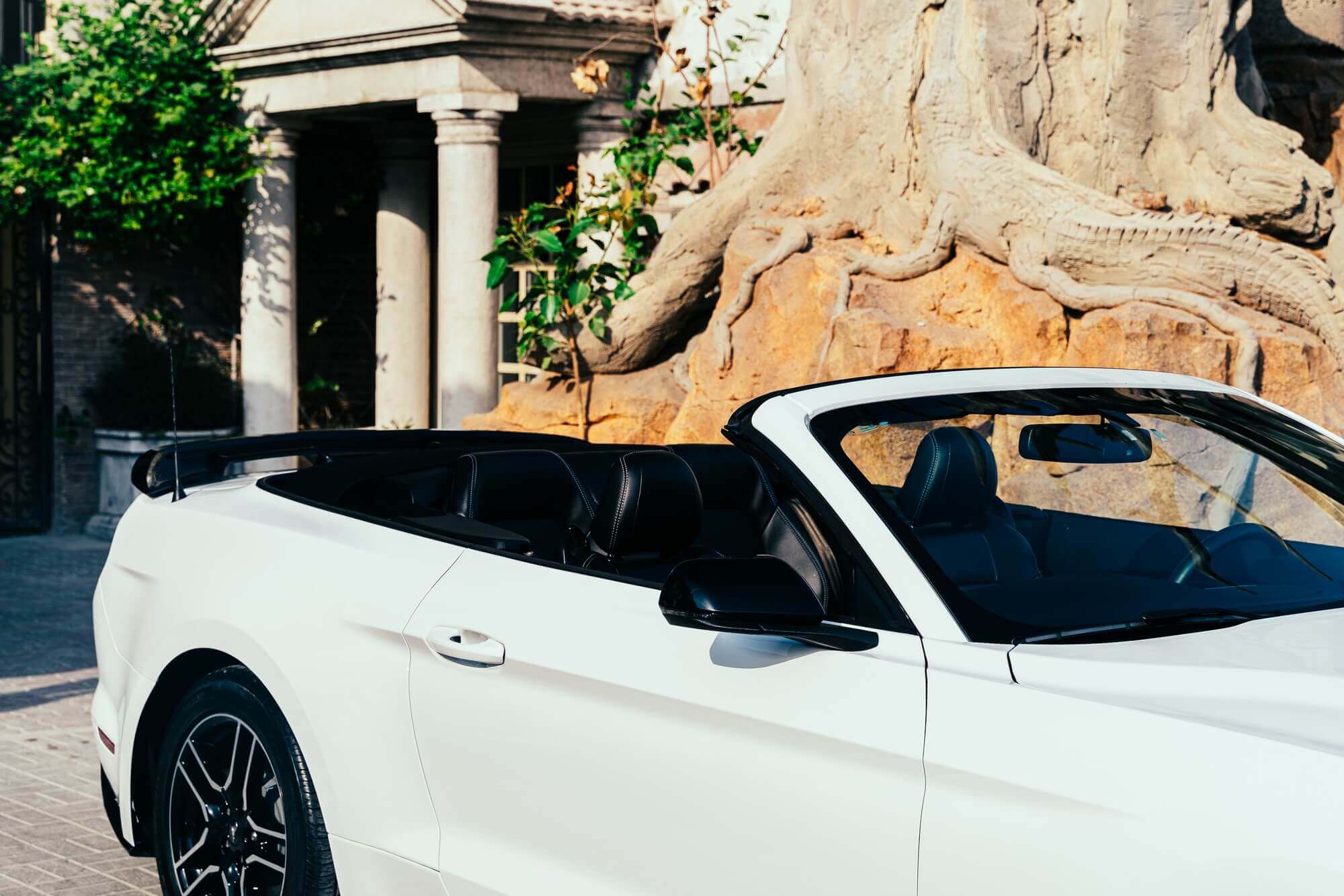 Ford Mustang Convertible White