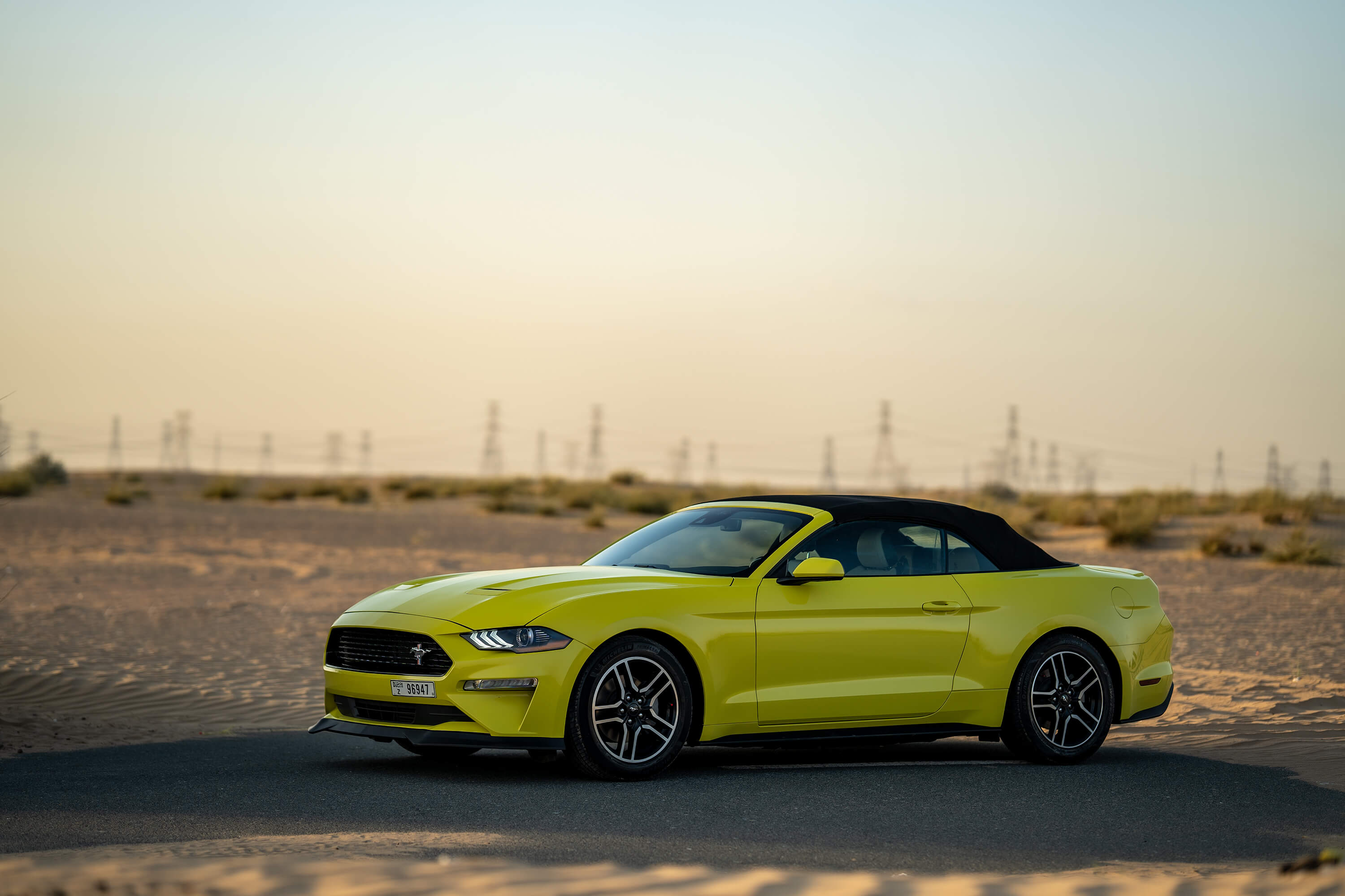 Ford Mustang 2021 Convertible Yellow