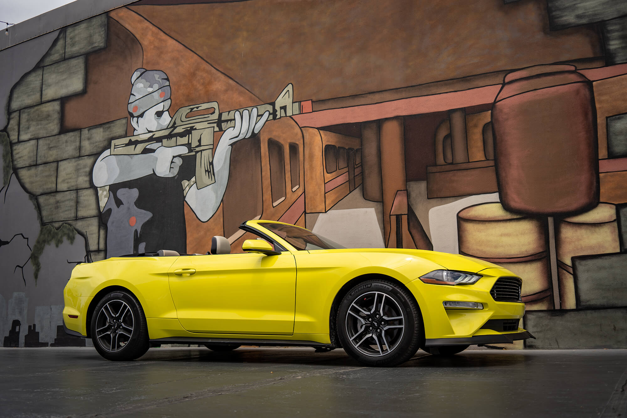 Ford Mustang 2021 Convertible Yellow