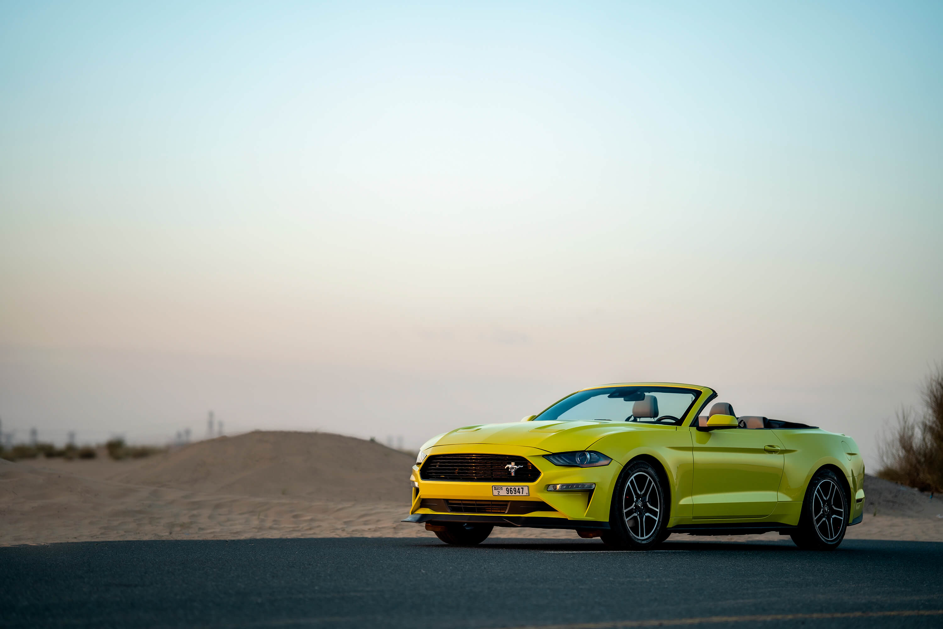 Ford Mustang 2021 Convertible Yellow