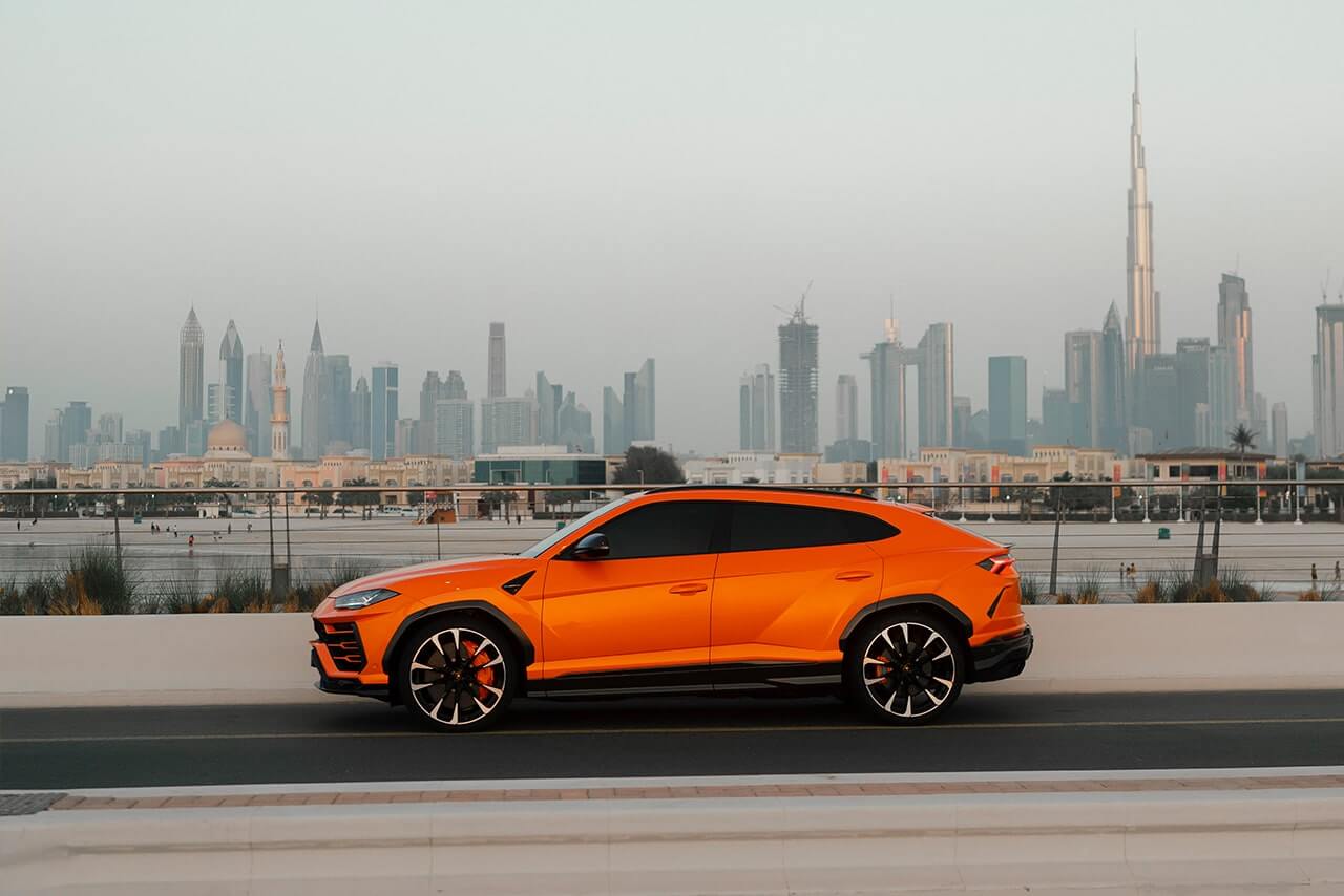 Lamborghini Urus Carbon Orange