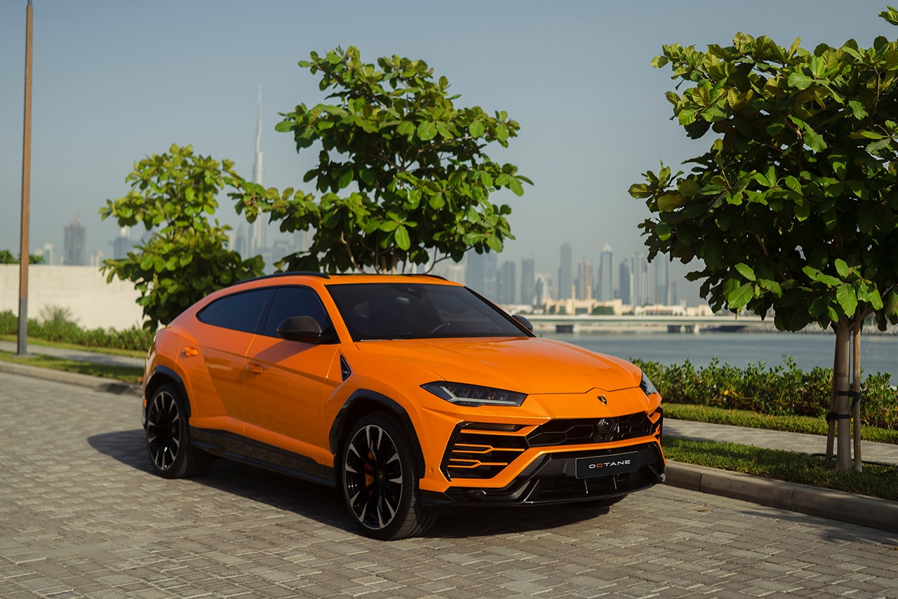 Lamborghini Urus Carbon Orange