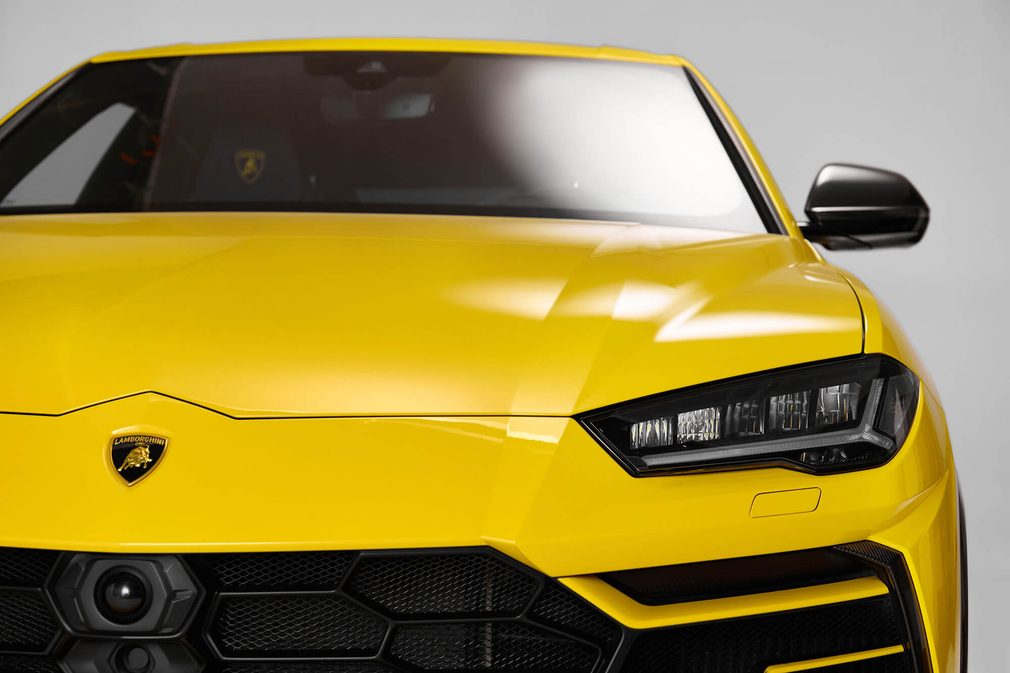 Lamborghini Urus Yellow