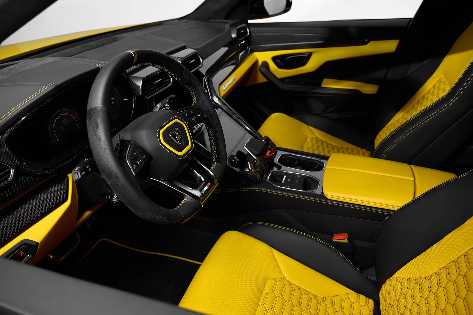 Lamborghini Urus Yellow