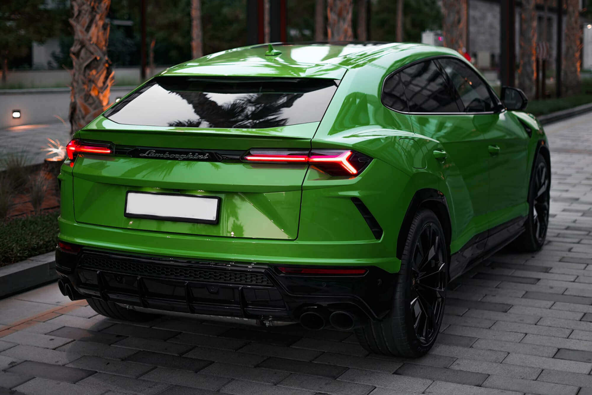 Lamborghini Urus Green