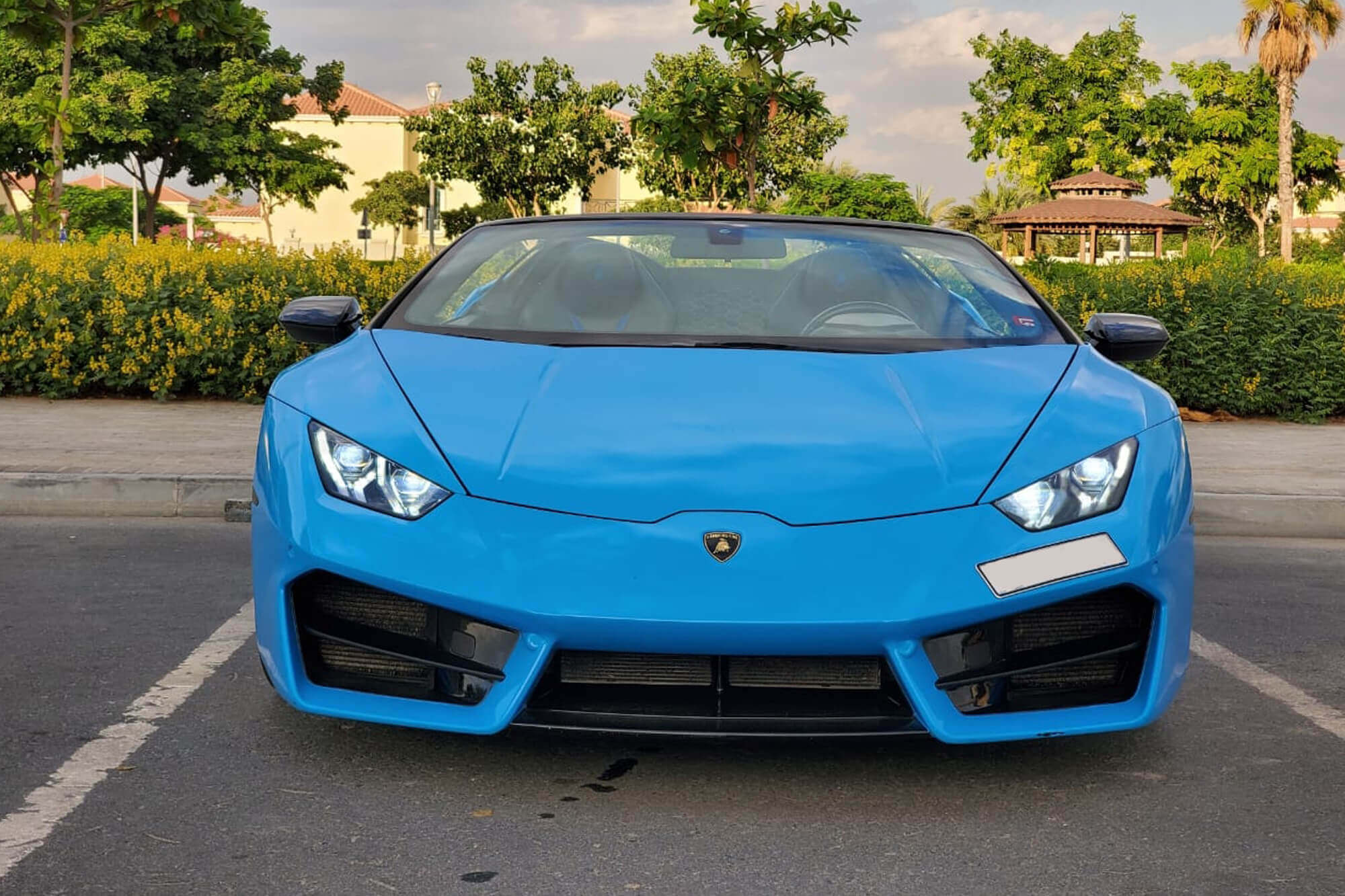 Lamborghini Huracan Spyder Blue