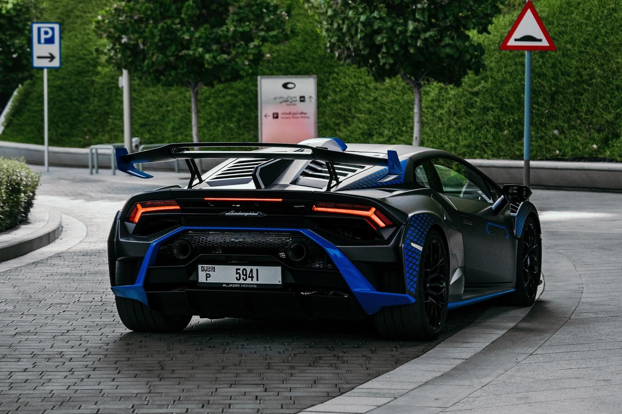 Lamborghini Huracan STO Black Matt