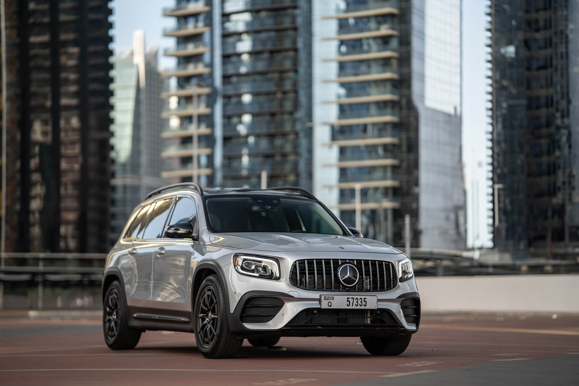 Mercedes GLB35 AMG Silver