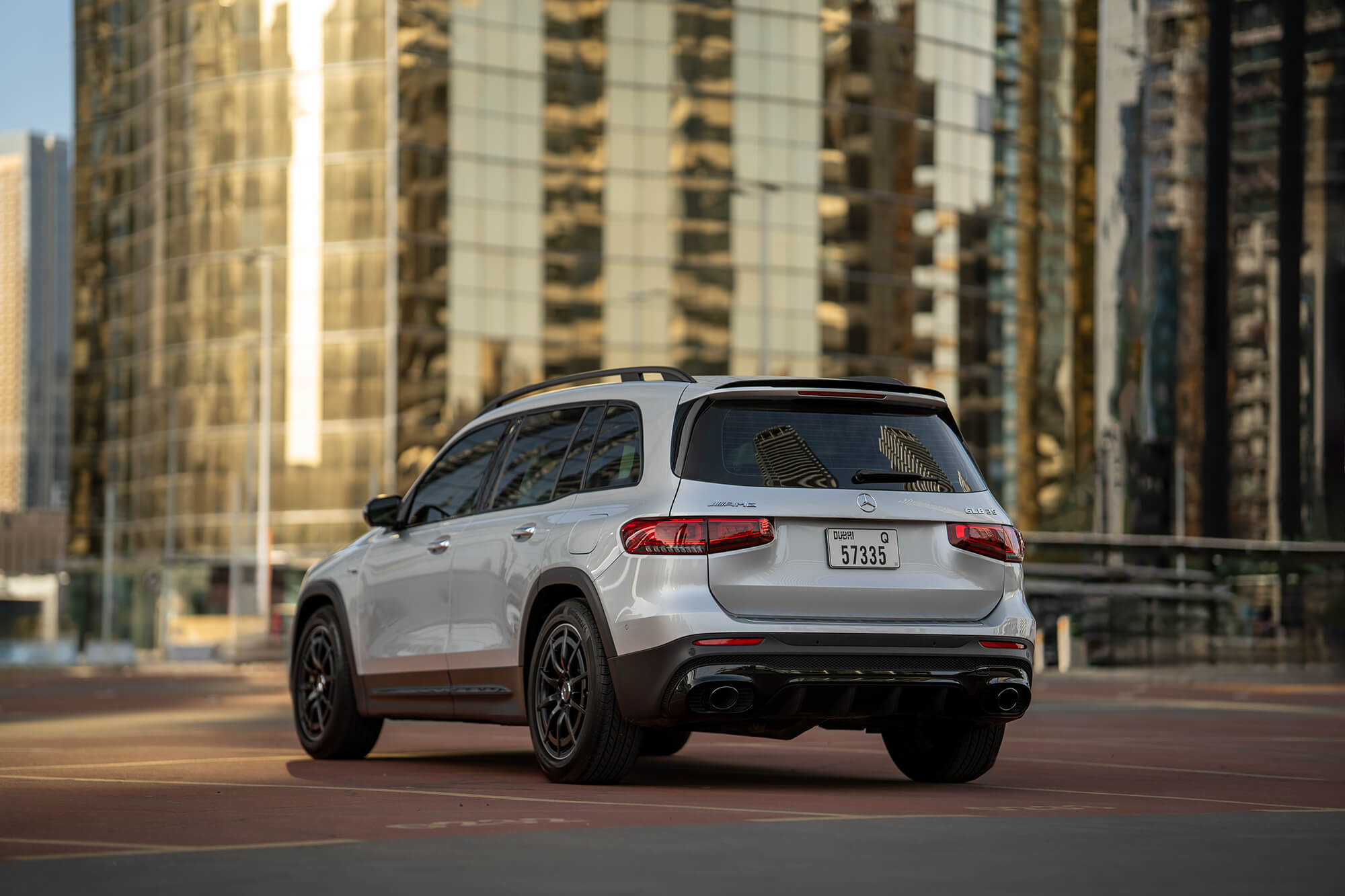 Mercedes GLB35 AMG Silver