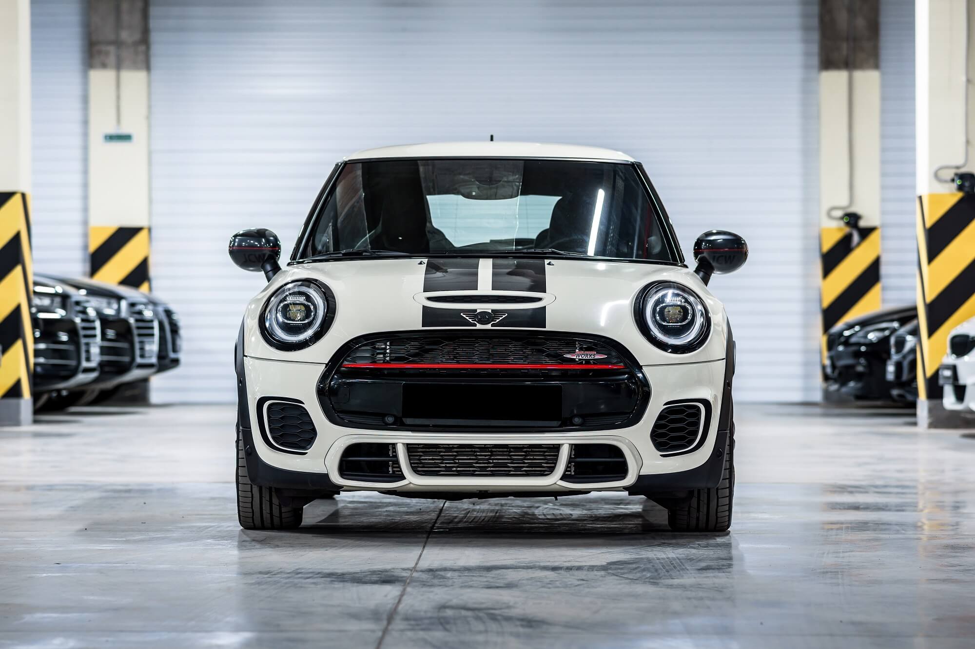 Mini hatch john cooper works Ivory