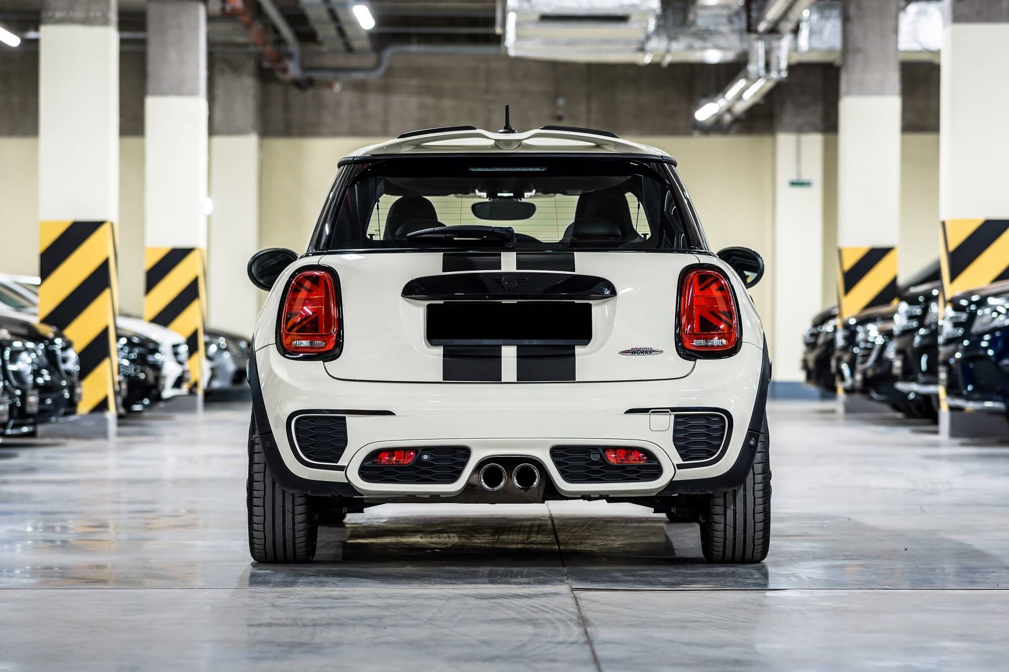 Mini hatch john cooper works Ivory