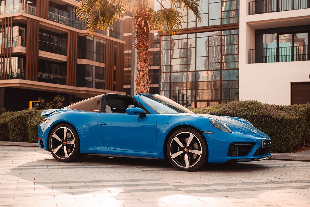 Porsche 911 Targa 4S Blue