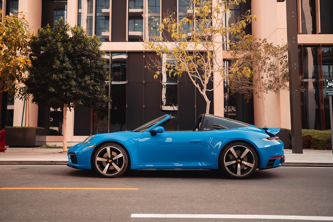 Porsche 911 Targa 4S Blue