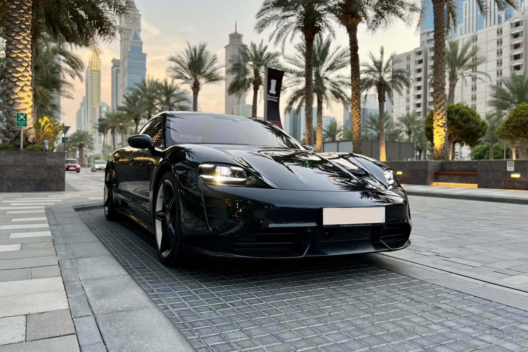 Porsche Taycan Turbo Black