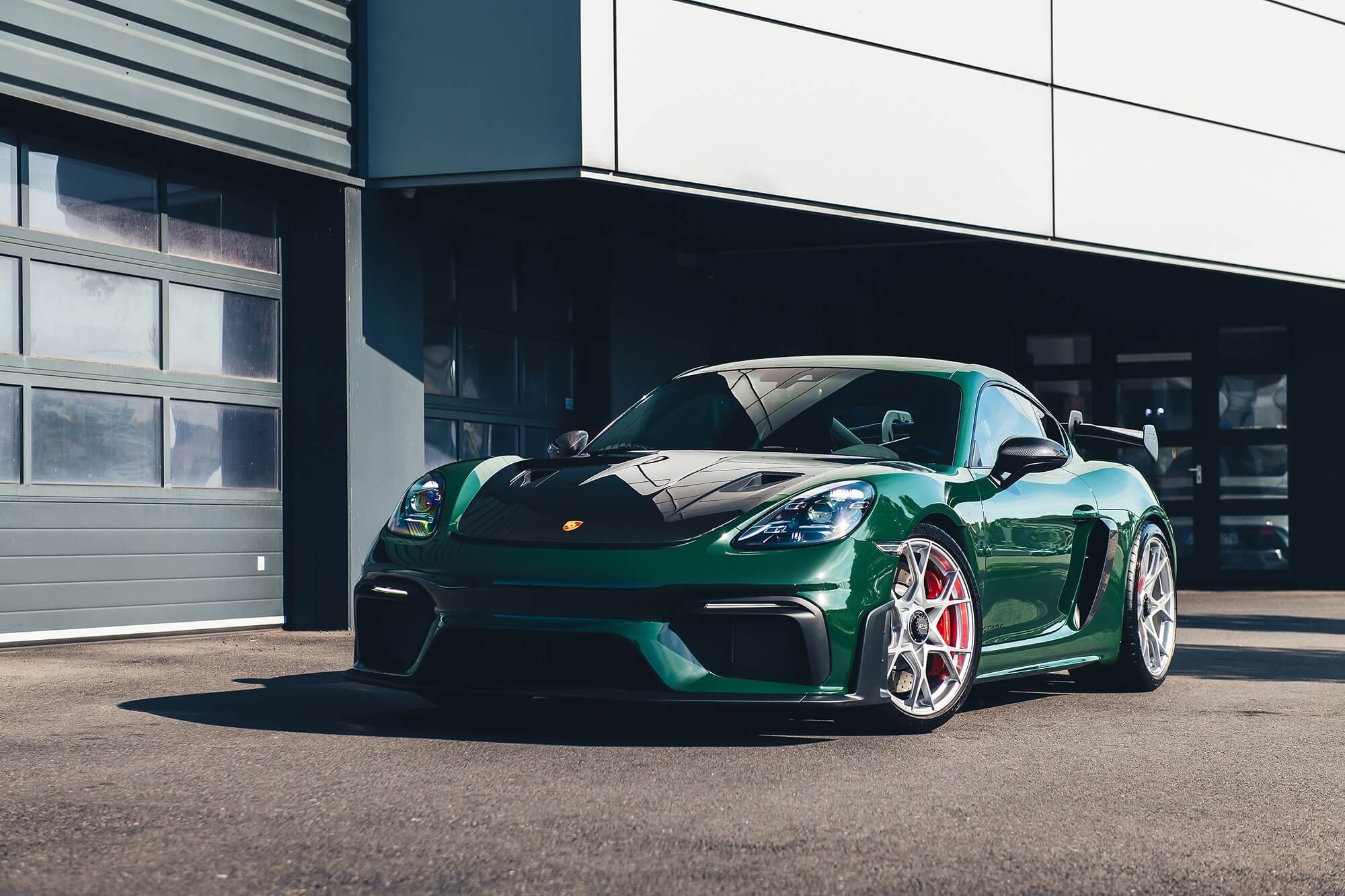 Porsche Cayman GT4 RS Green