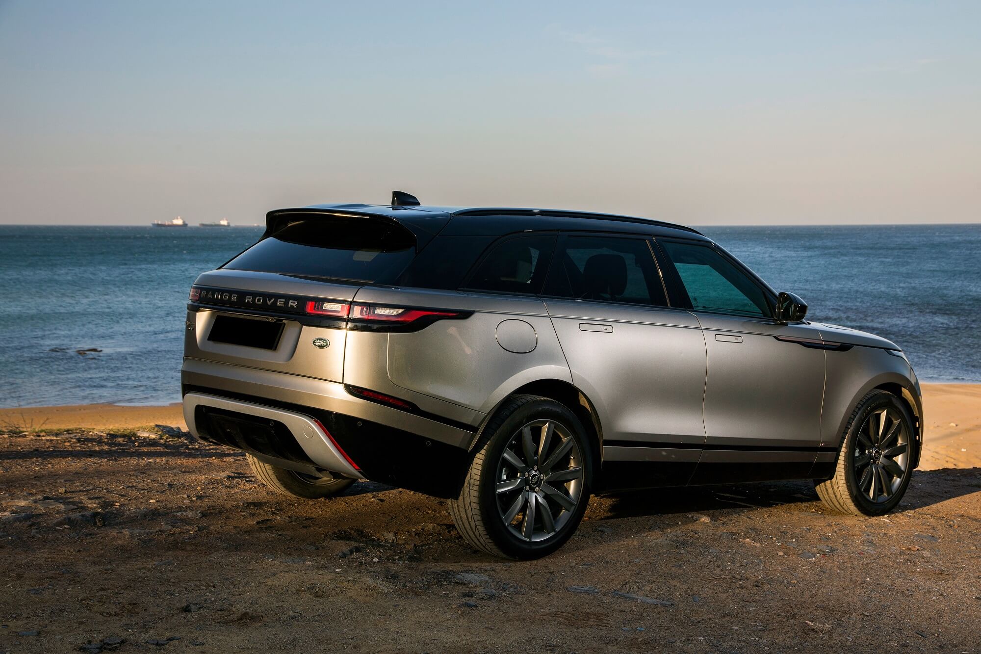 Range Rover Velar Grey