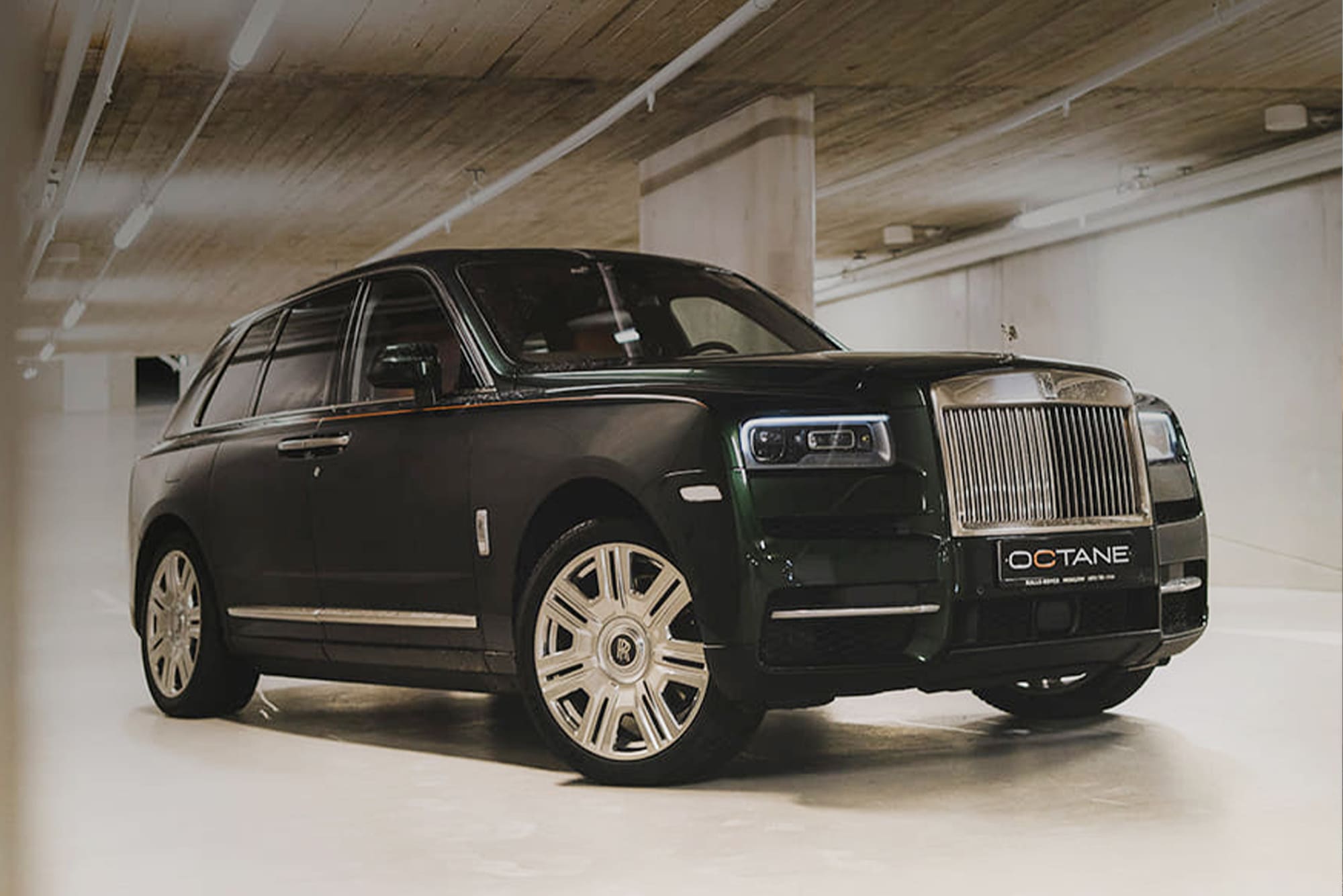 Rolls-Royce Cullinan Green