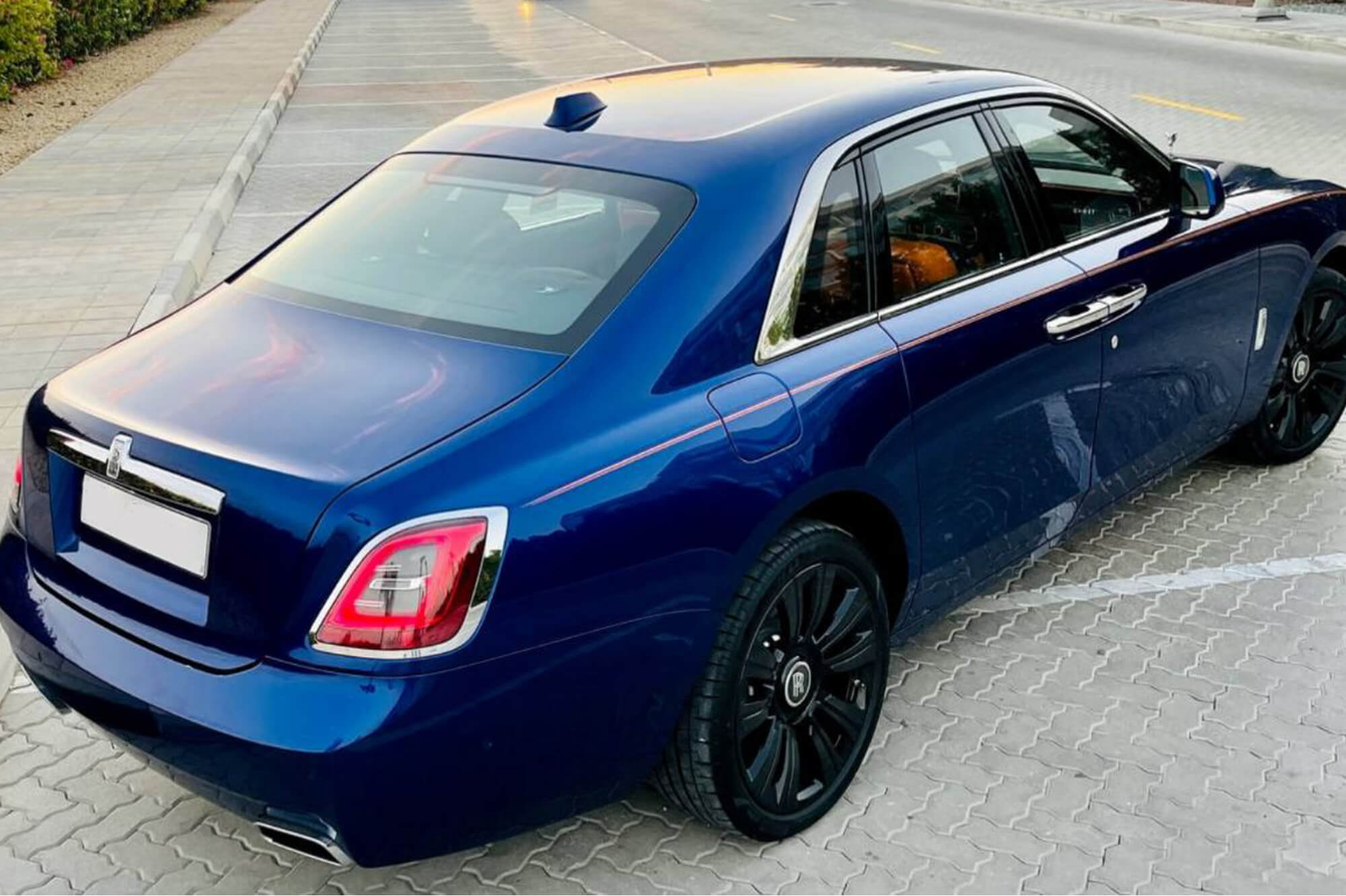 Rolls-Royce Ghost Blue