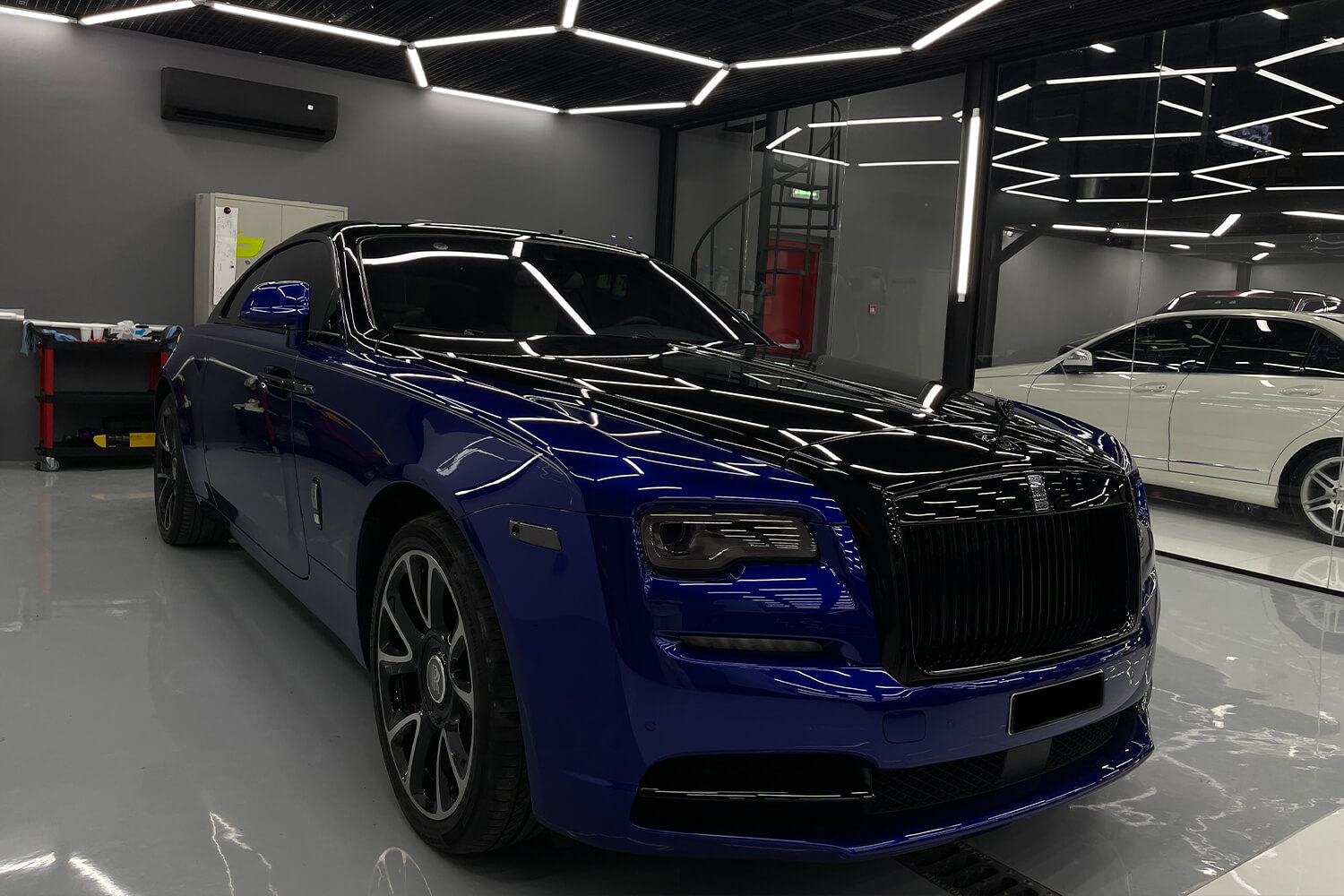 Rolls-Royce Wraith Blue