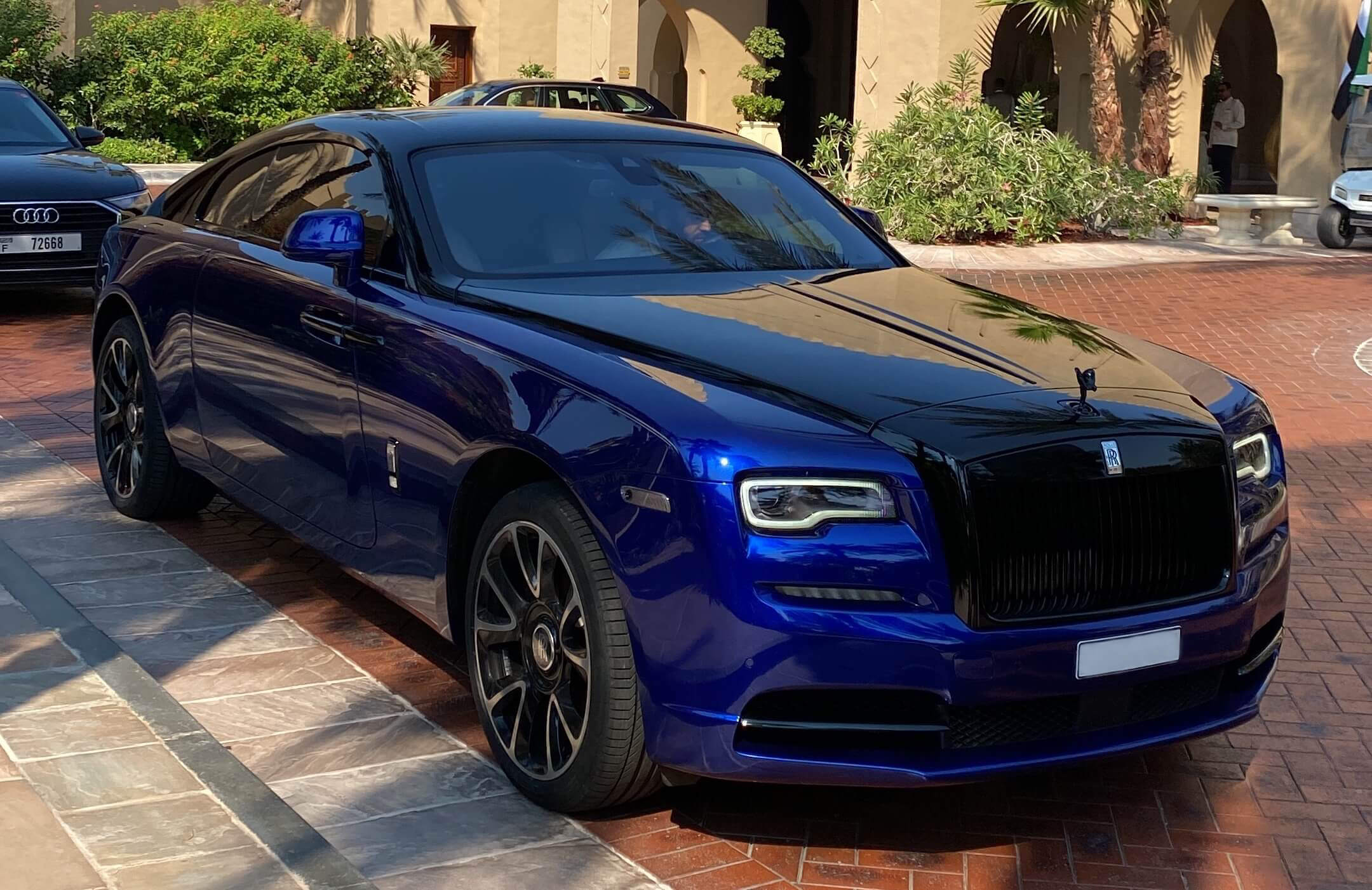 Rolls-Royce Wraith Blue