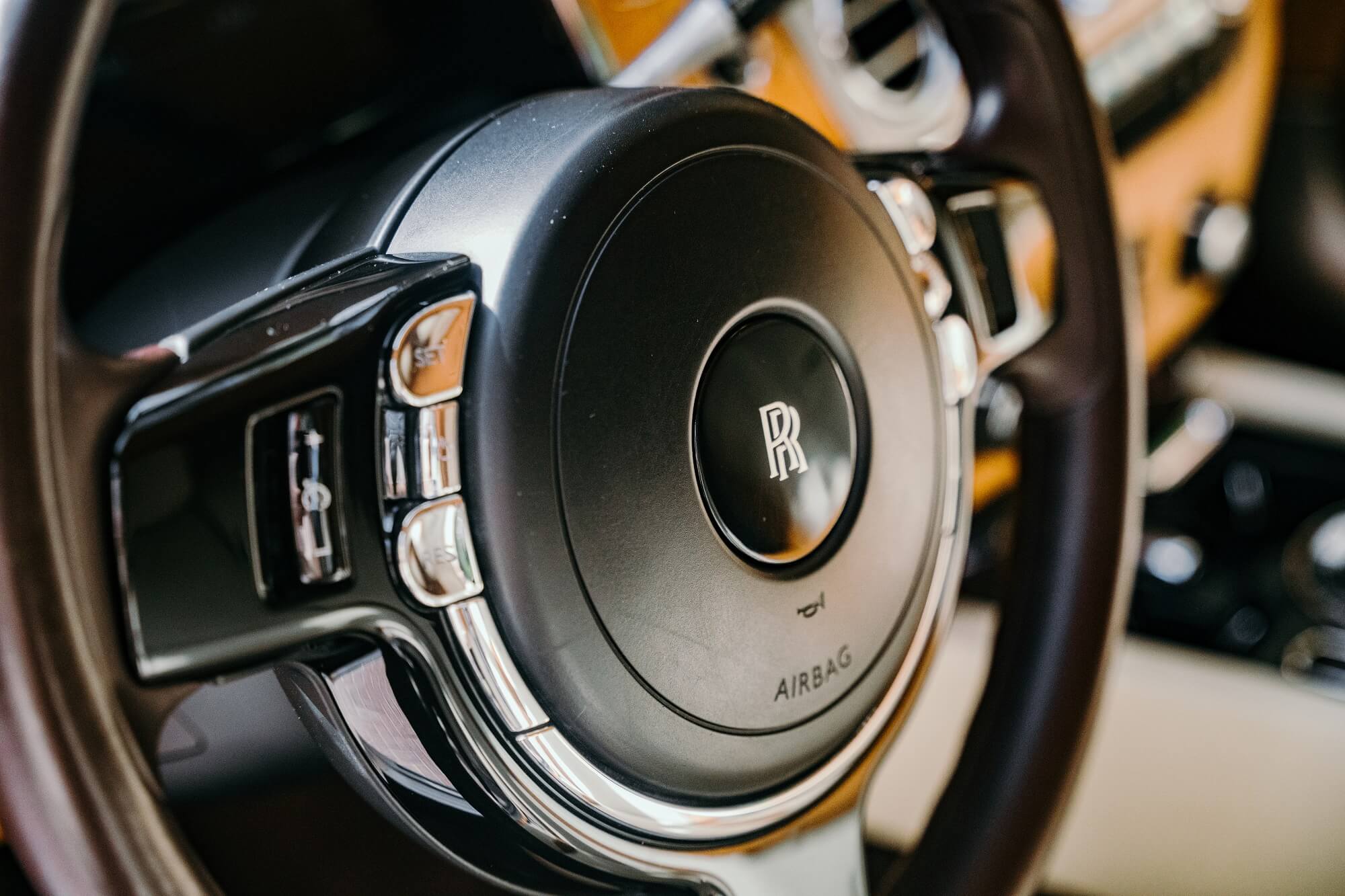 Rolls Royce Wraith White