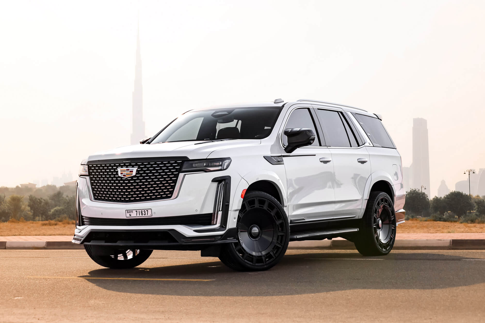 Cadillac Escalade Mansory White