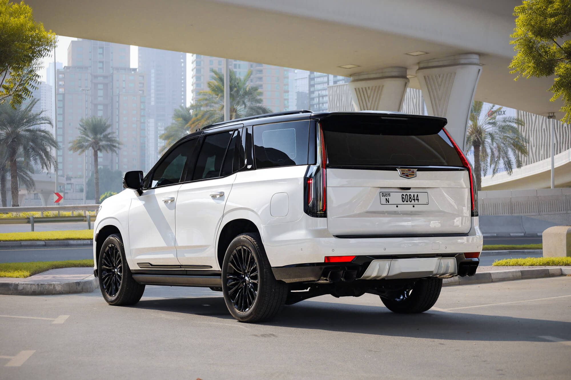 Cadillac Escalade V White