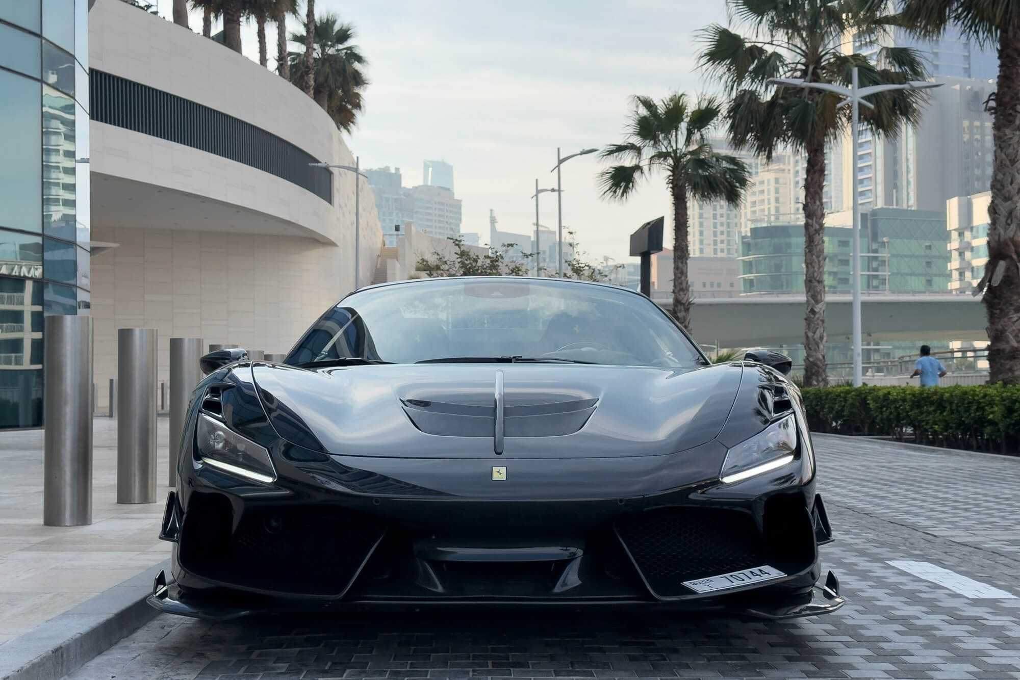 Ferrari F8 Black