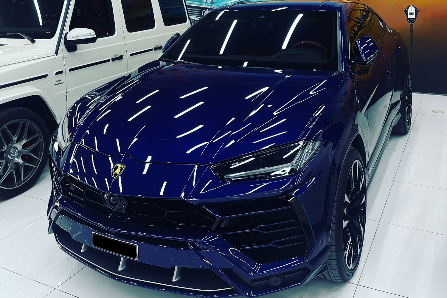 Lamborghini Urus Blue