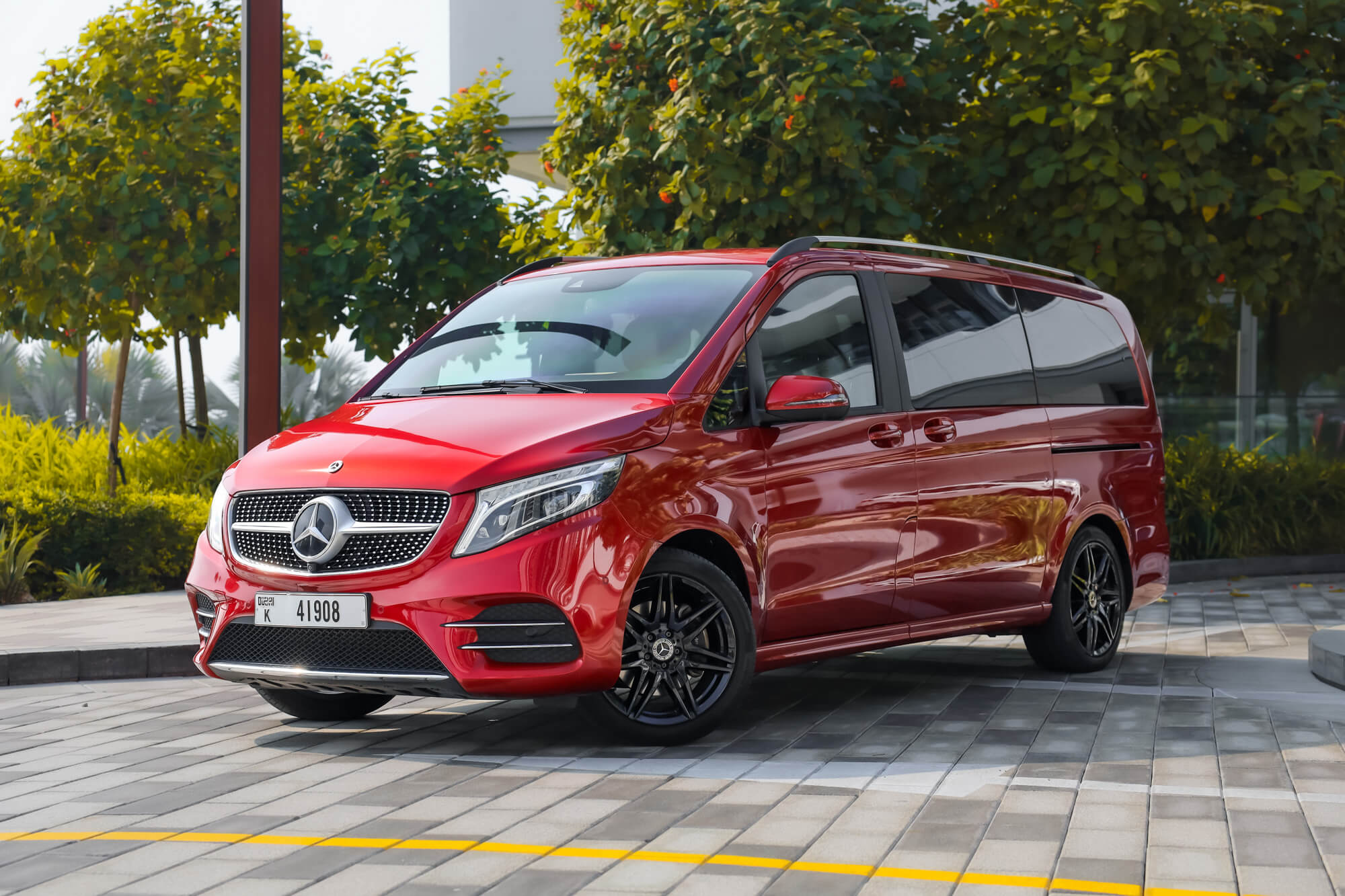 Mercedes Benz V250 Red