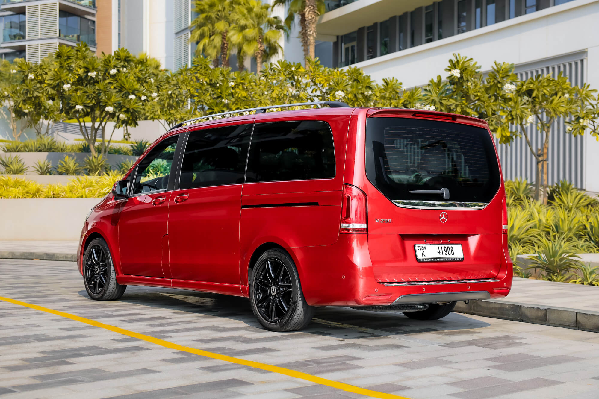 Mercedes Benz V250 Red