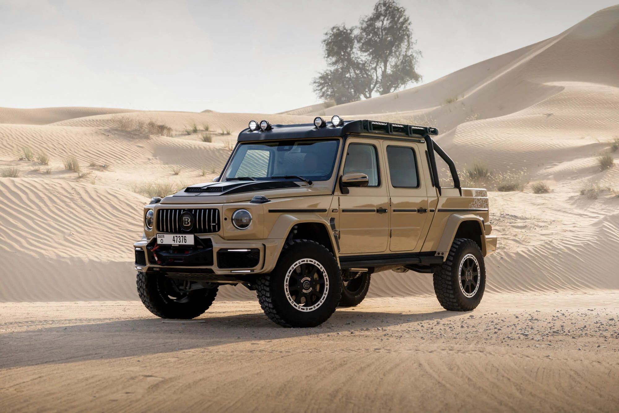 Mercedes Benz G700 Brabus Pickup 4×4 Beige