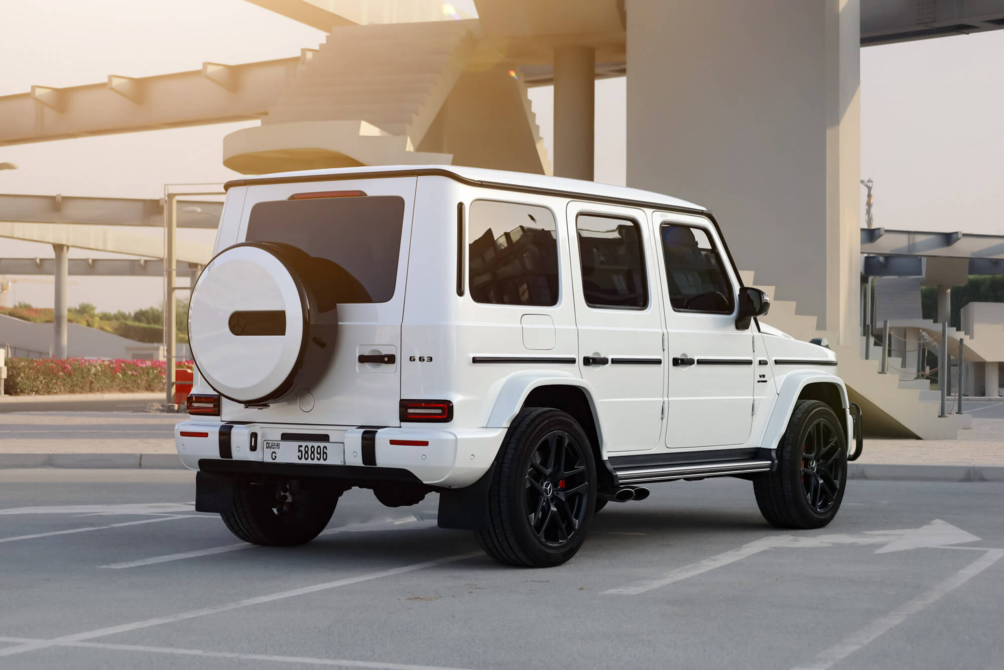 Mercedes Benz G63 White