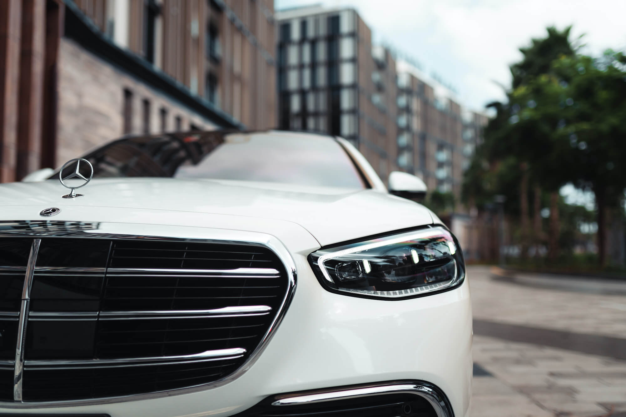 Mercedes S500 White