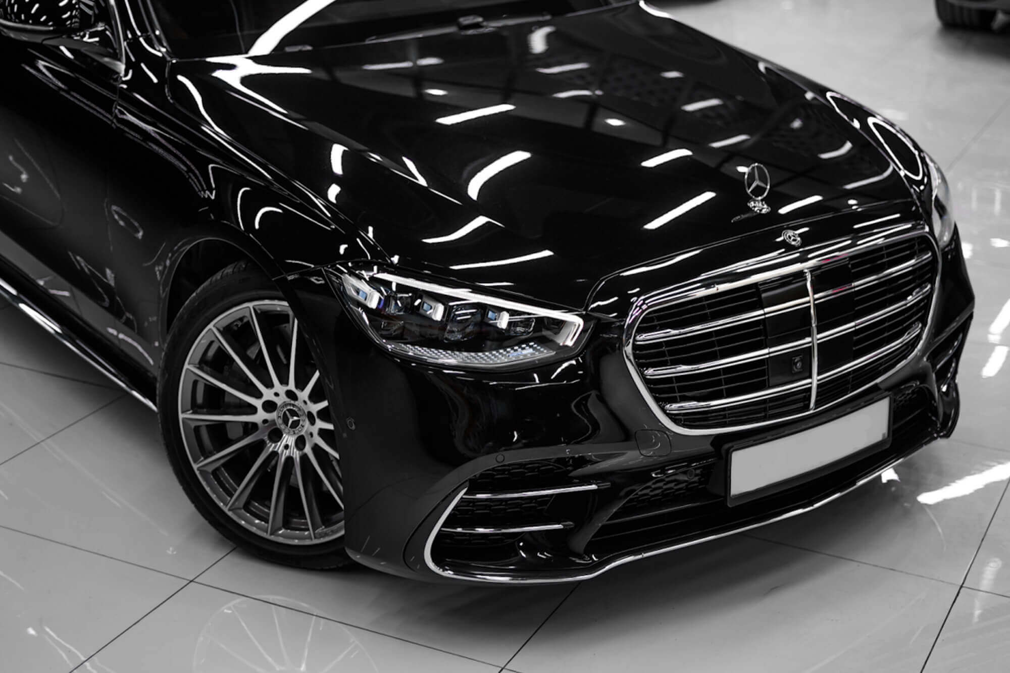 Mercedes Benz S500 W223 Black