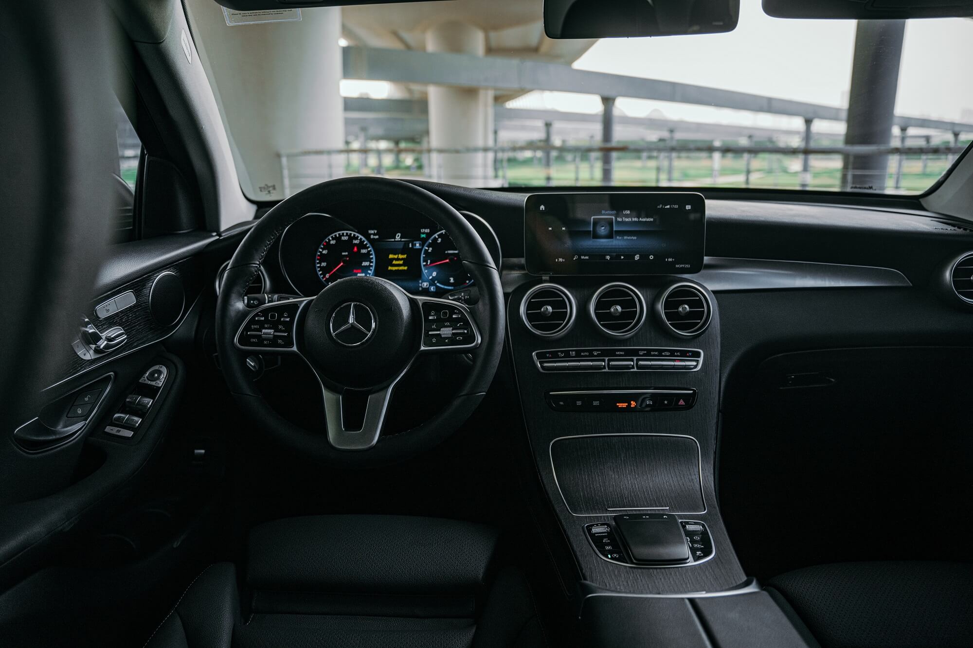 Mercedes Benz GLC Black matt