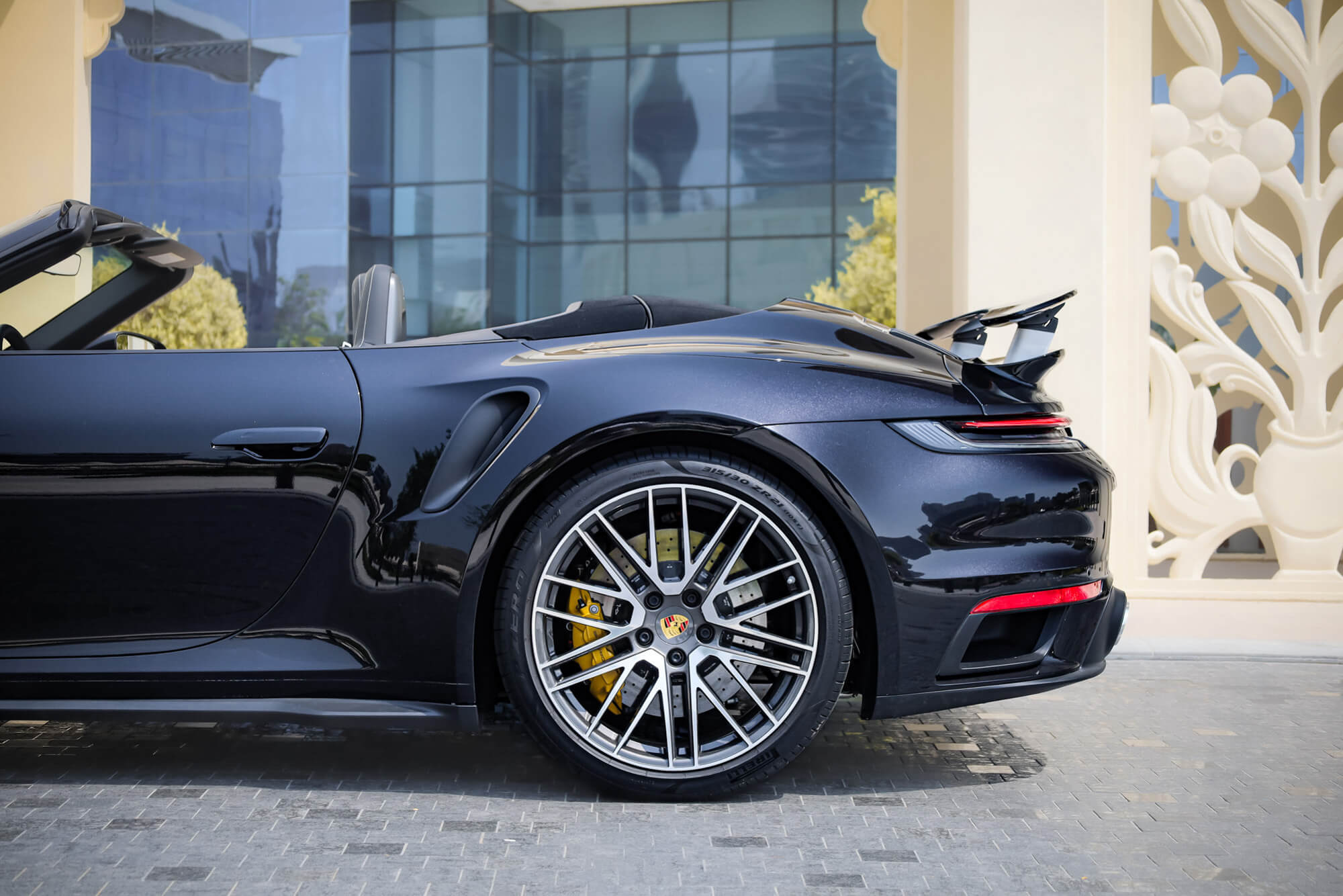 Porsche 911 Turbo S Black