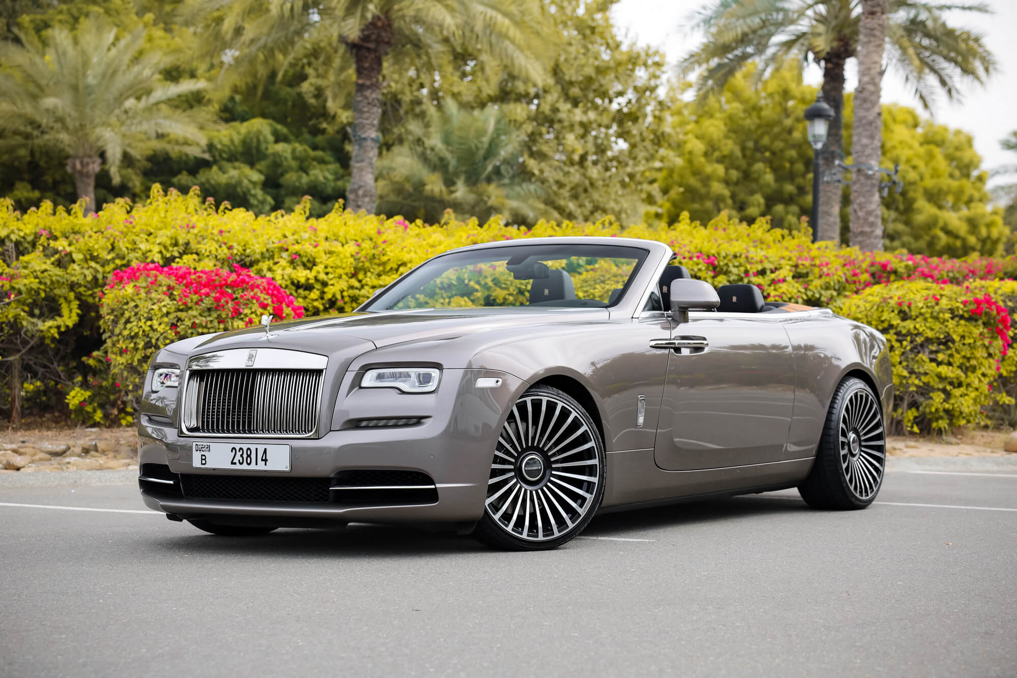 Rolls-Royce Dawn Grey