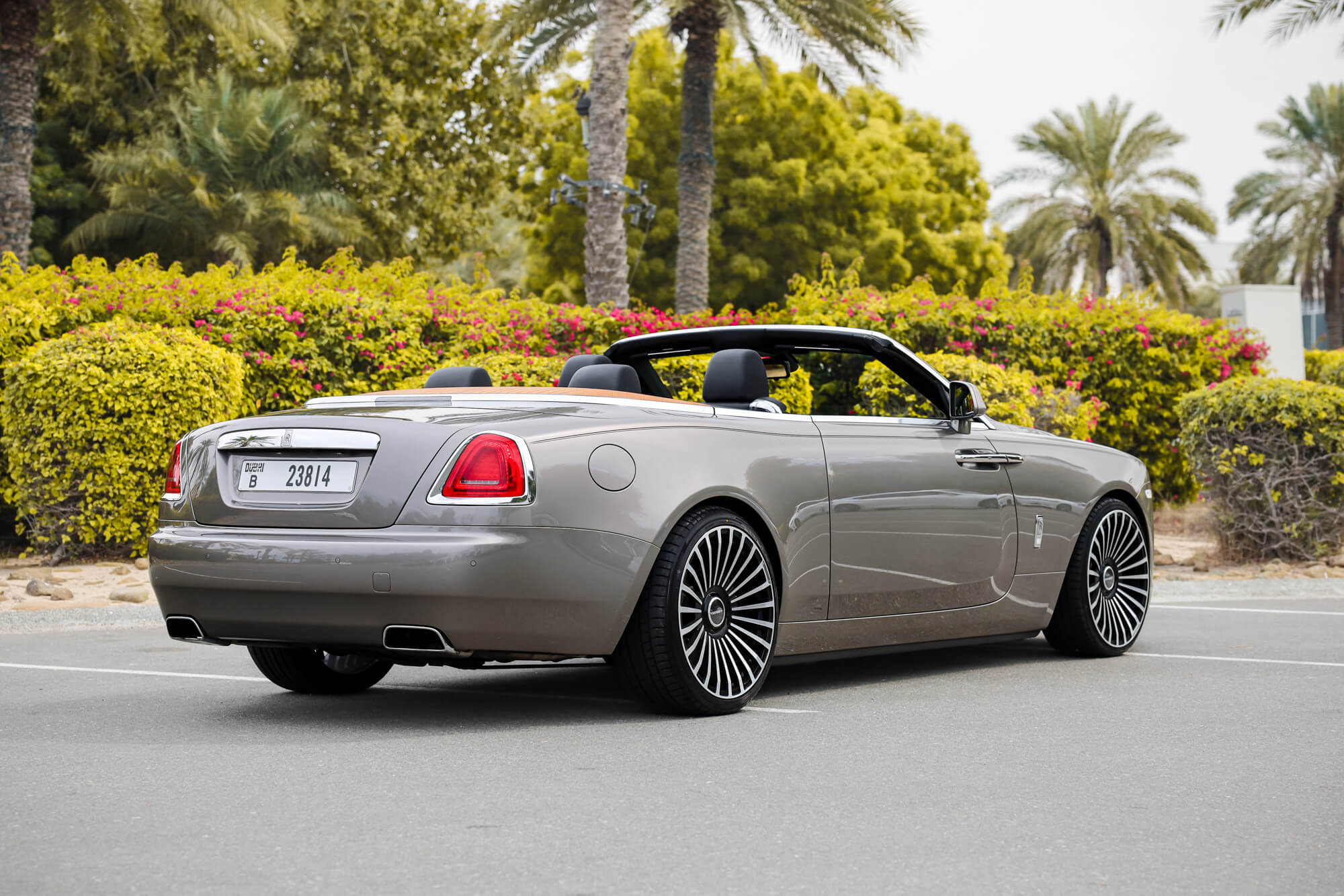 Rolls-Royce Dawn Grey