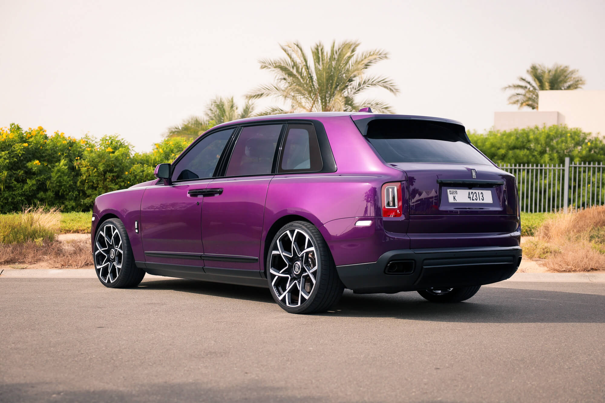 Rolls-Royce Cullinan Violet