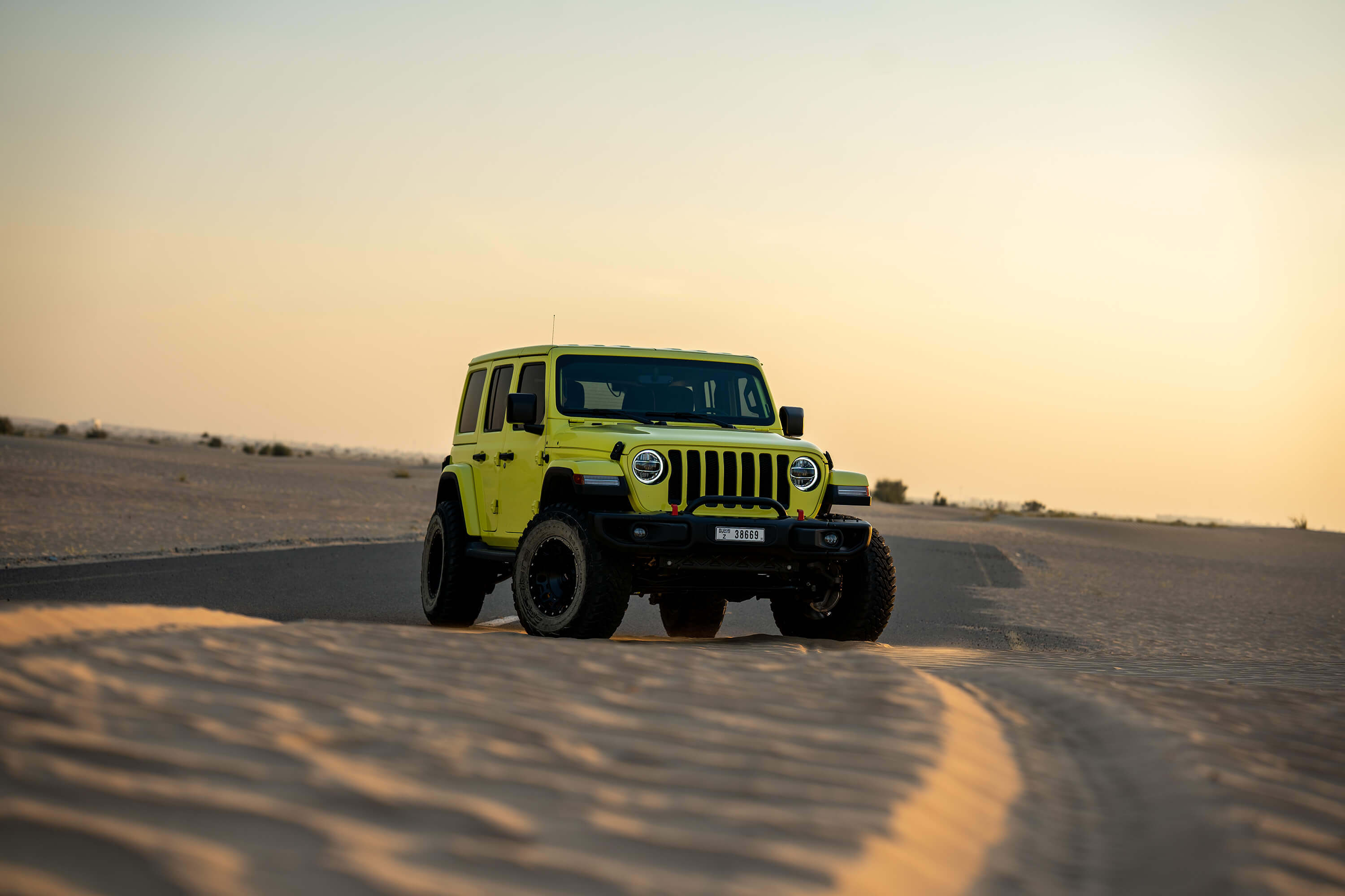 Jeep Wrangler Yellow 2023